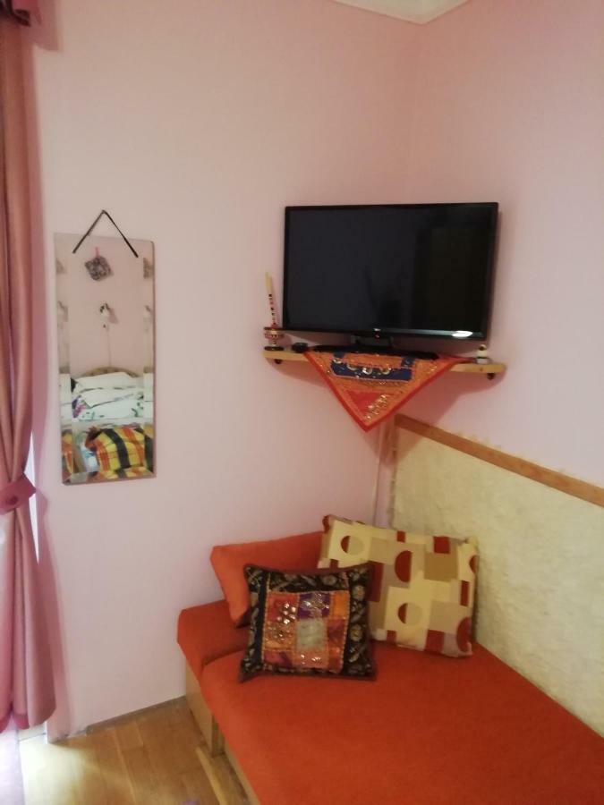 Gyoengyvirag Ueduelo - Mario Apartman Harkan Exterior foto